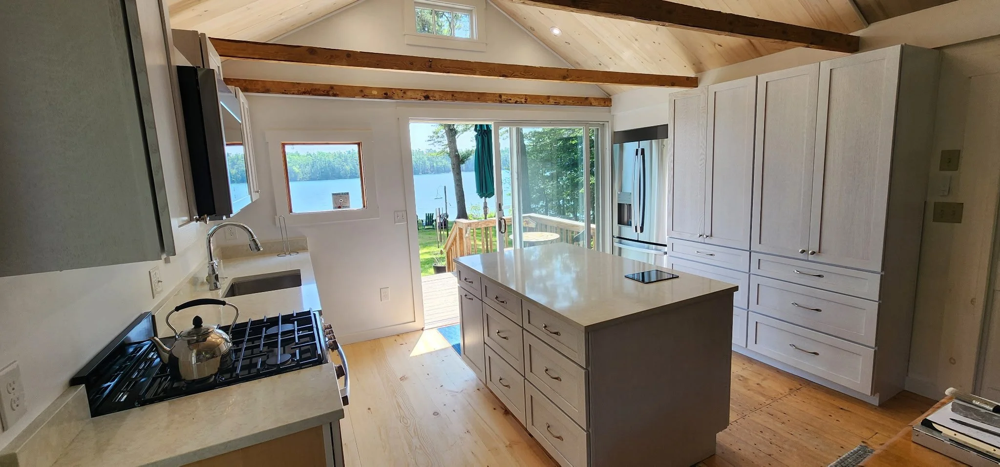 Avex Custom Homes, Maine Builder, Kitchen Renovation, Ocean Front, Countertops, Flooring, Cabinets, Pine Ceiling, Brunsiwck Maine.