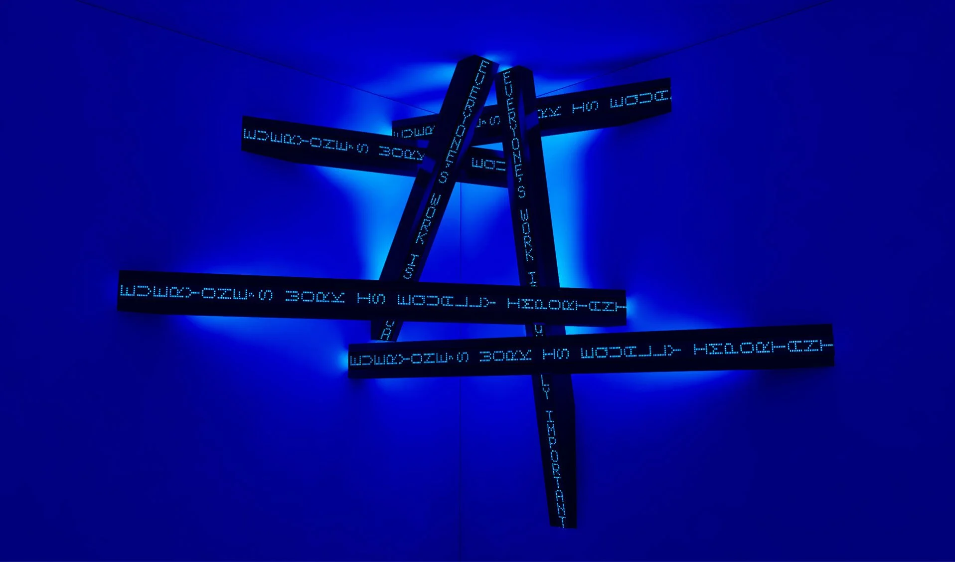 ANGLE LEDS / PROPOSAL / JENNY HOLZER / VARIOUS LOCATIONS / DESIGN CONSULTING / 2018