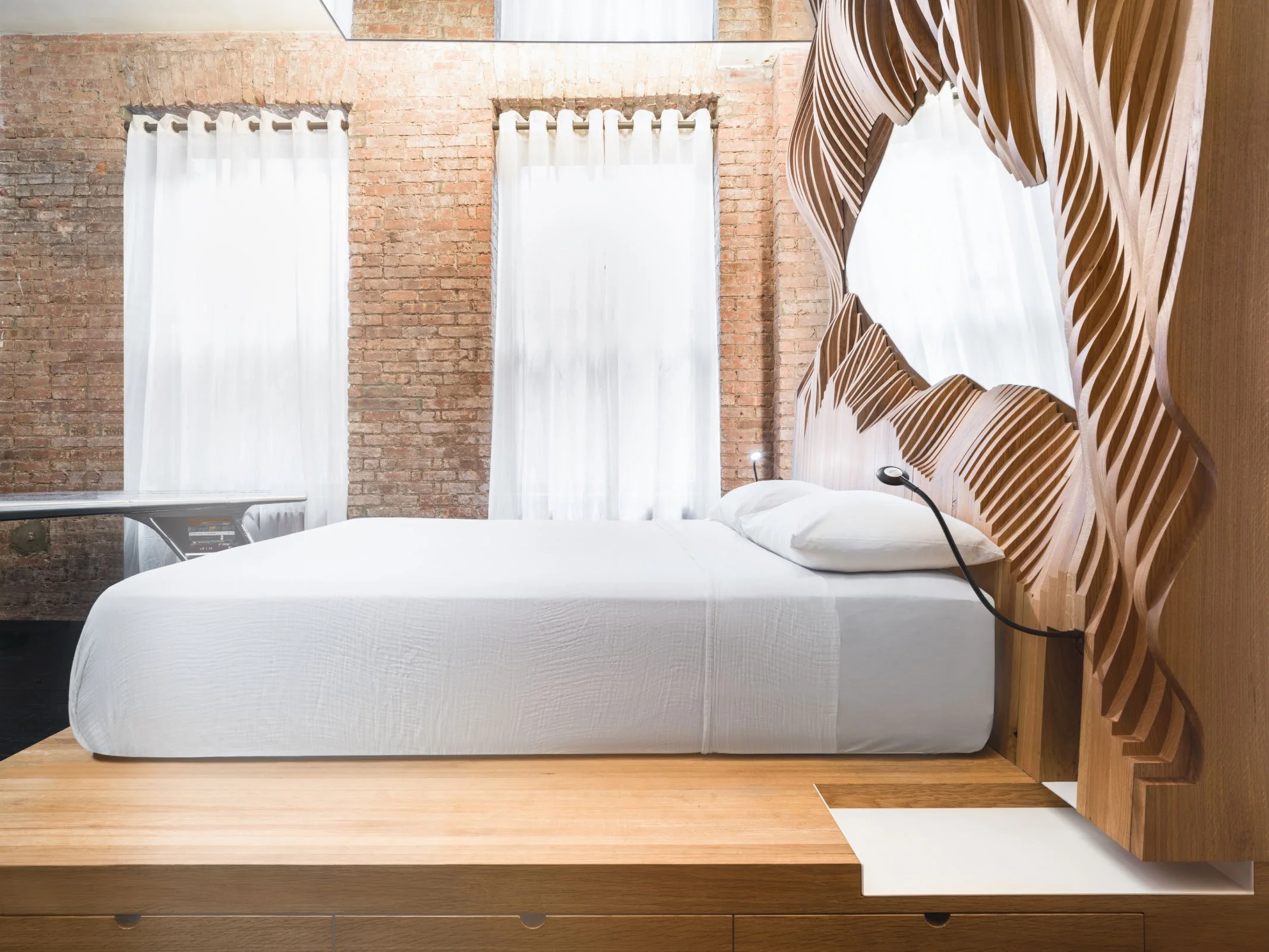 FABRIC BED / FRANK PRISINZANO / THE NEW MOTOR / NY, NY / FURNITURE DESIGN / 2019