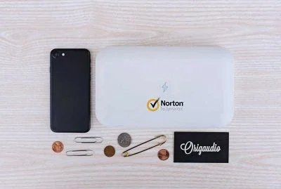 Image of Phonesoap UV Light Sanitizer
