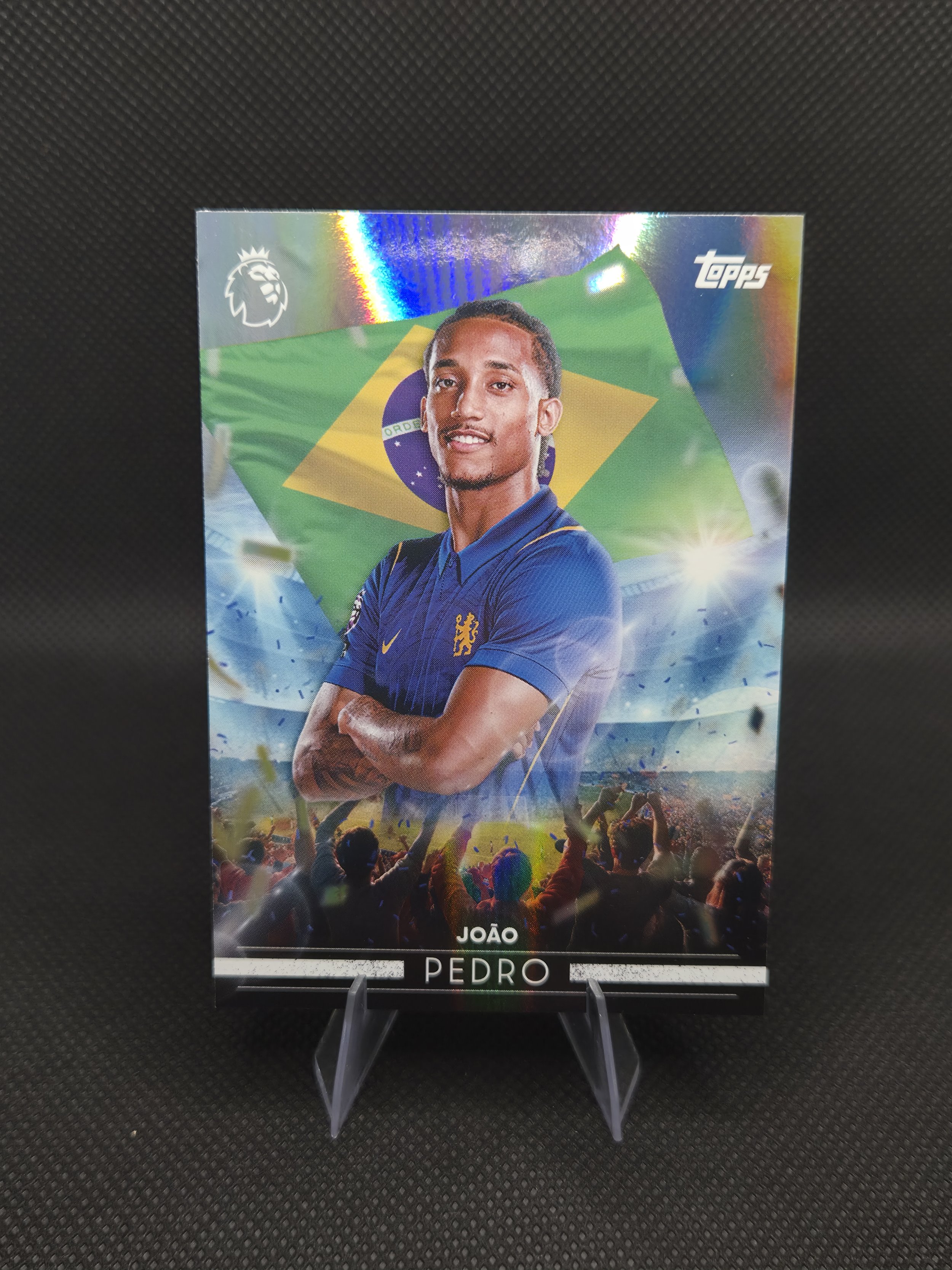 João Pedro Flying the Flag FF10 – 2026/27 Topps Premier League