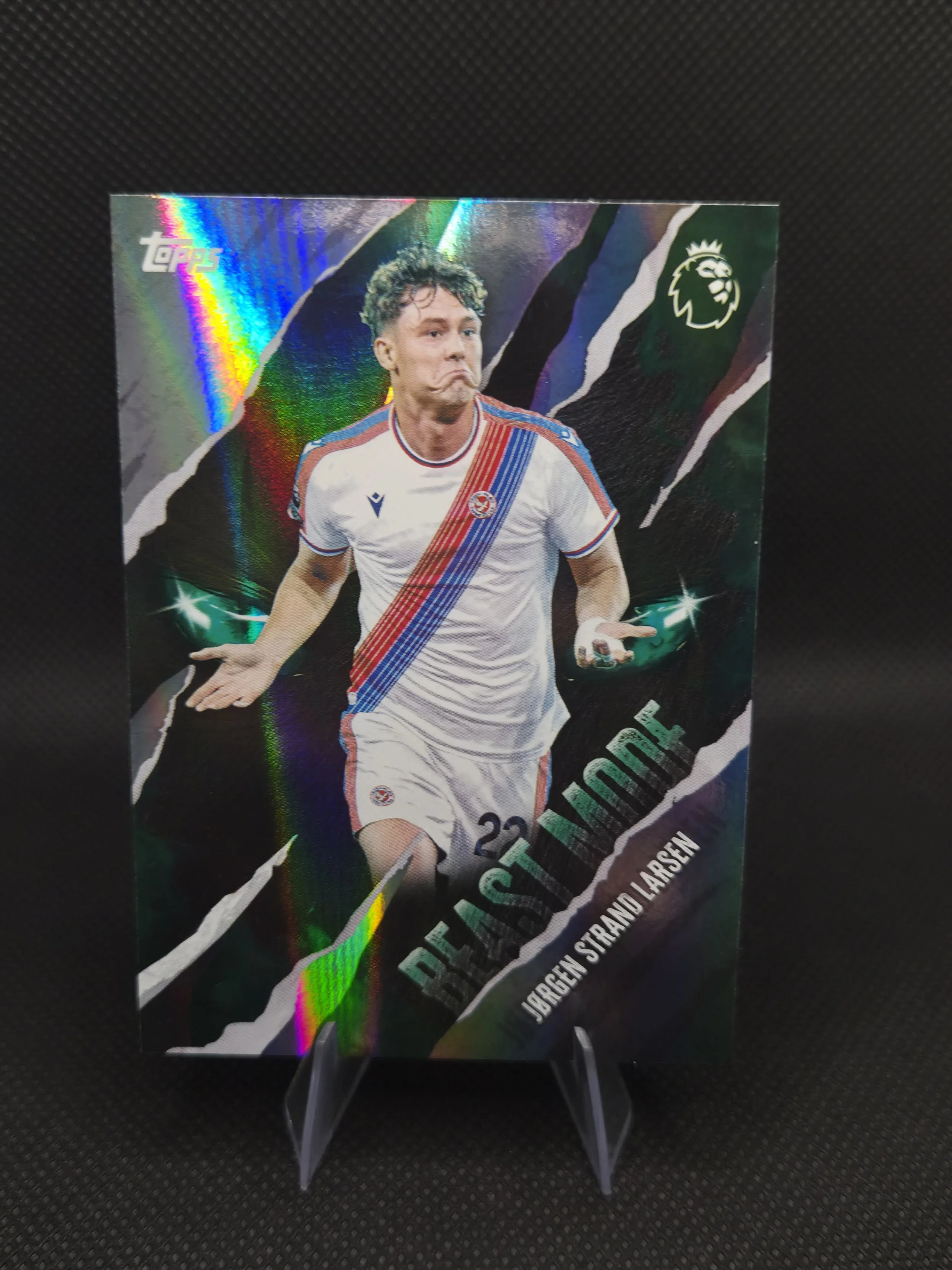 Jørgen Strand Larsen Beast Mode BM10 – 2026/27 Topps Premier League