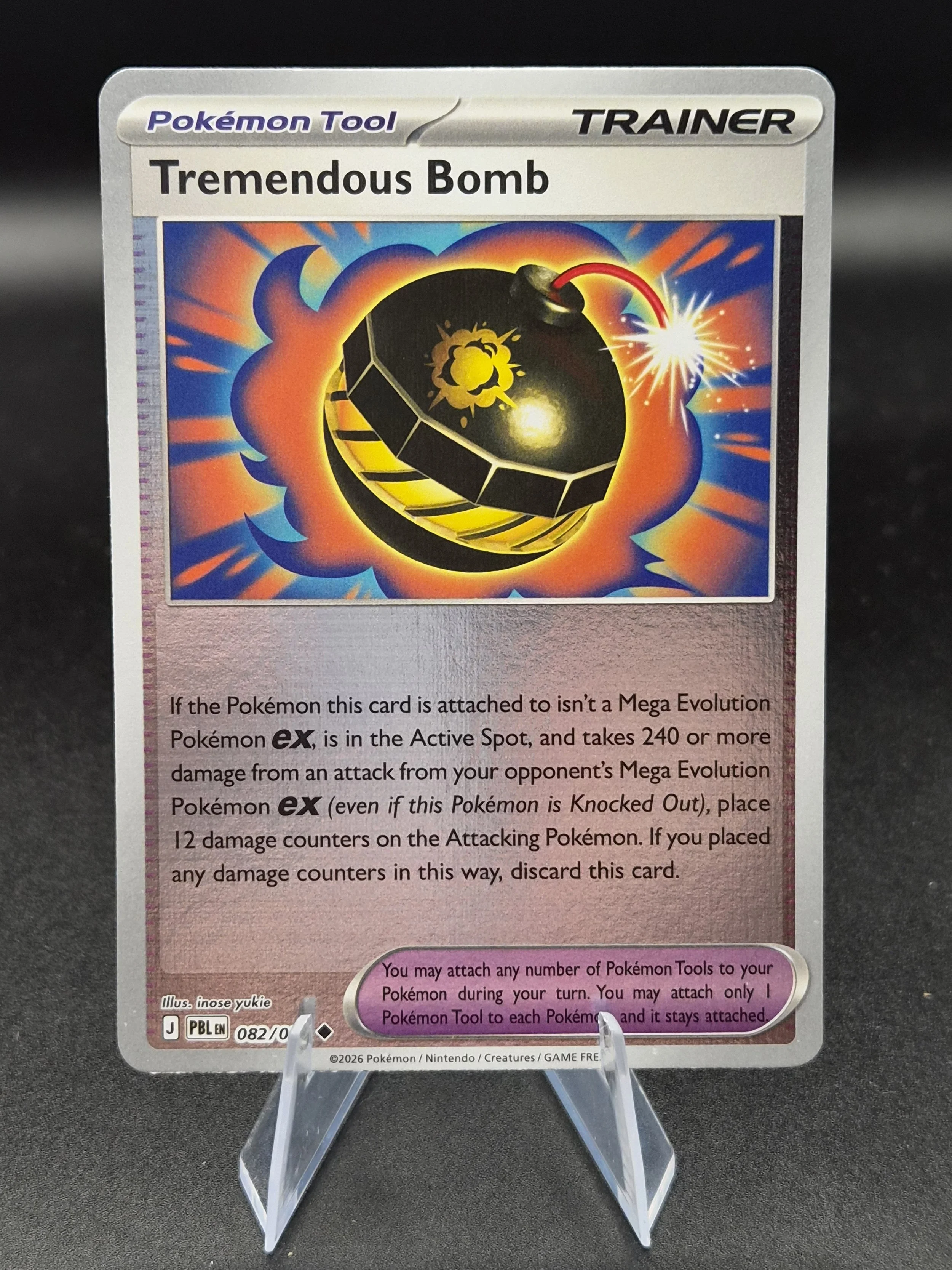 Tremendous Bomb 082/084 Pitch Black Uncommon Reverse Holo Pokémon Card