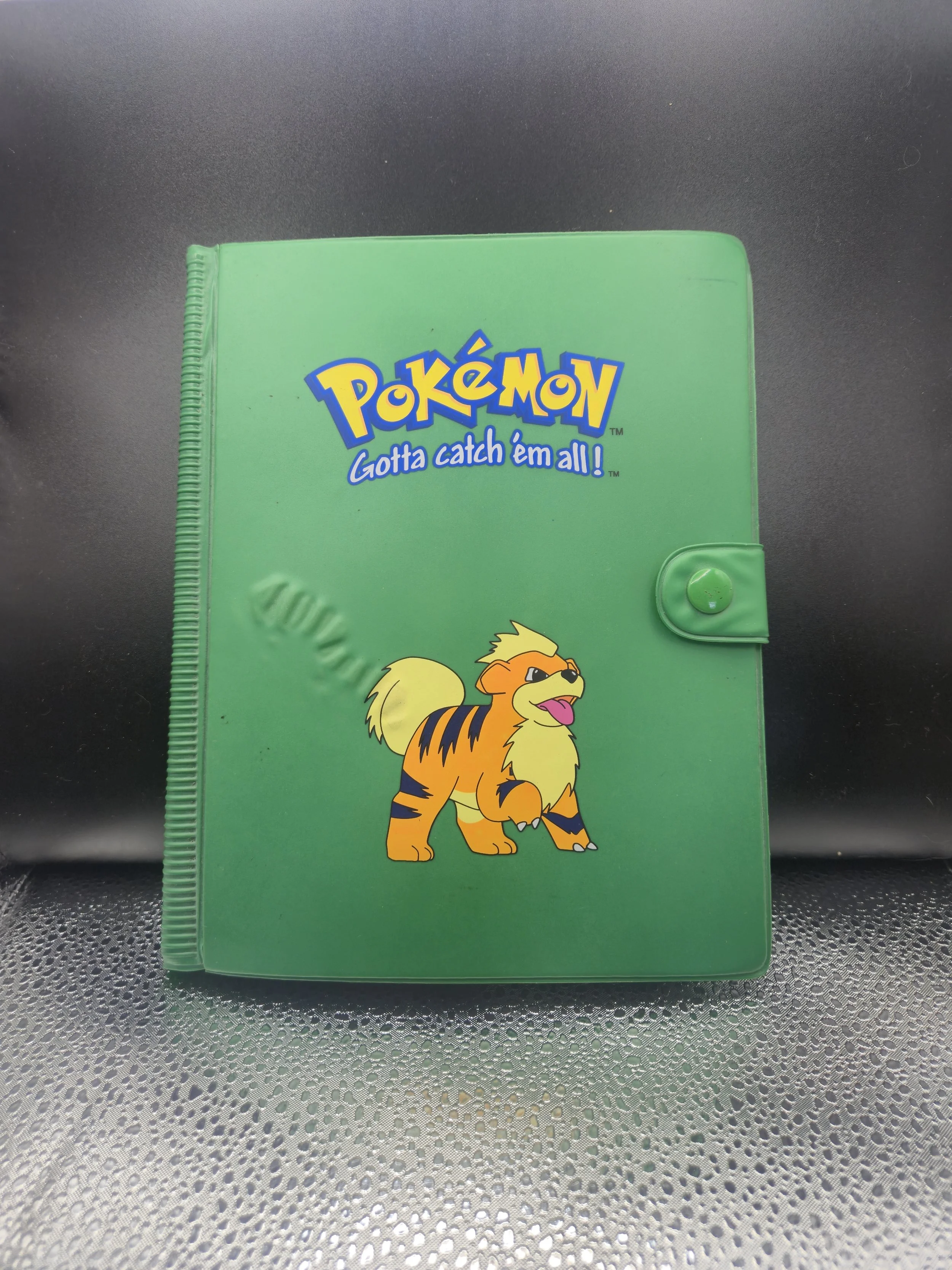 Vintage Pokémon Growlithe Green Card Binder – Gotta Catch ’Em All!