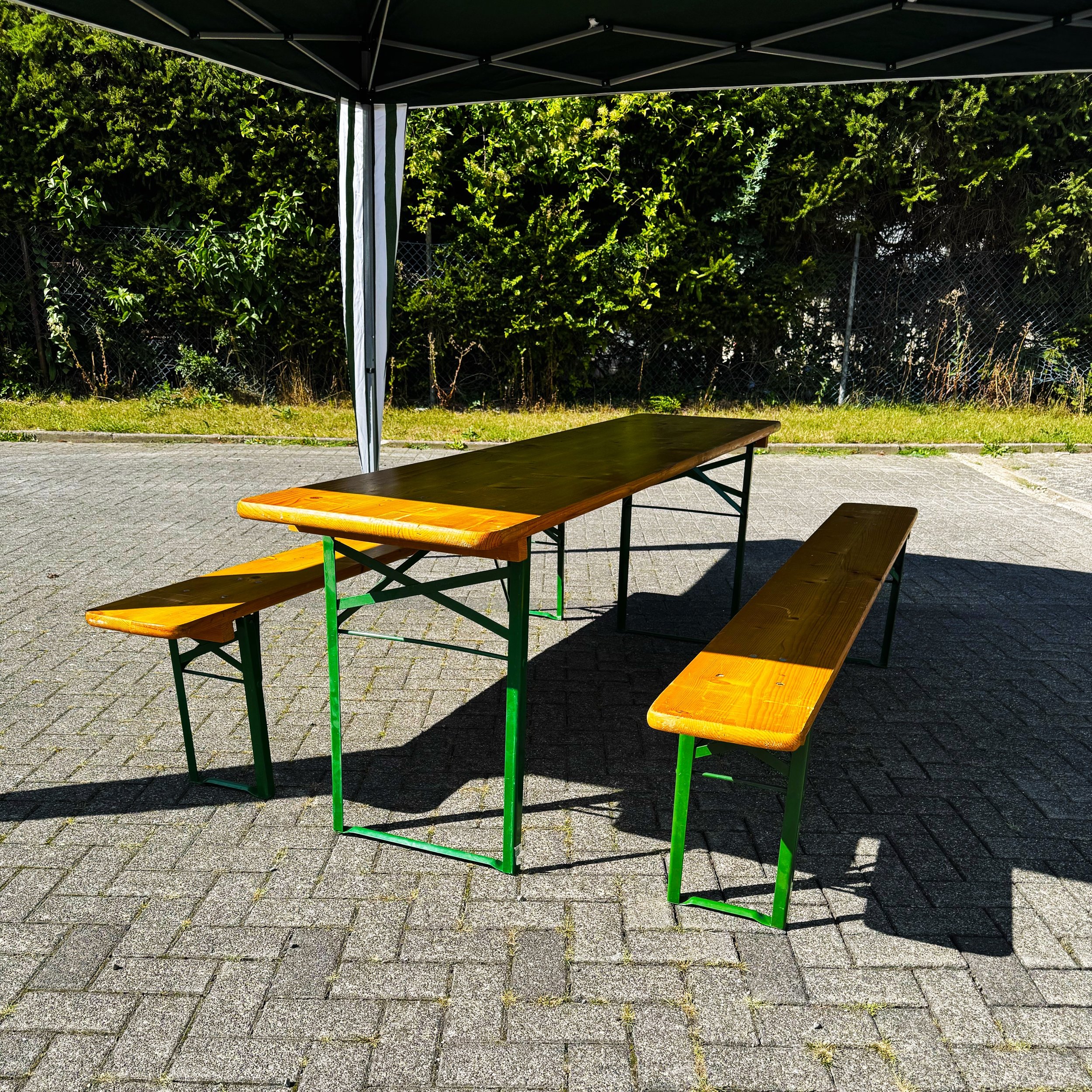 Bierzeltgarnituren