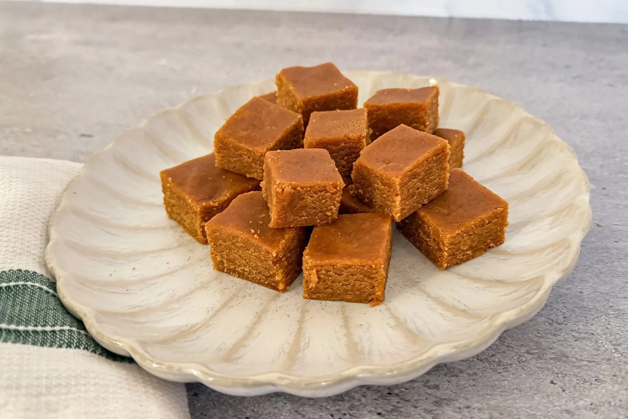 Peanut Butter Pumpkin Bites