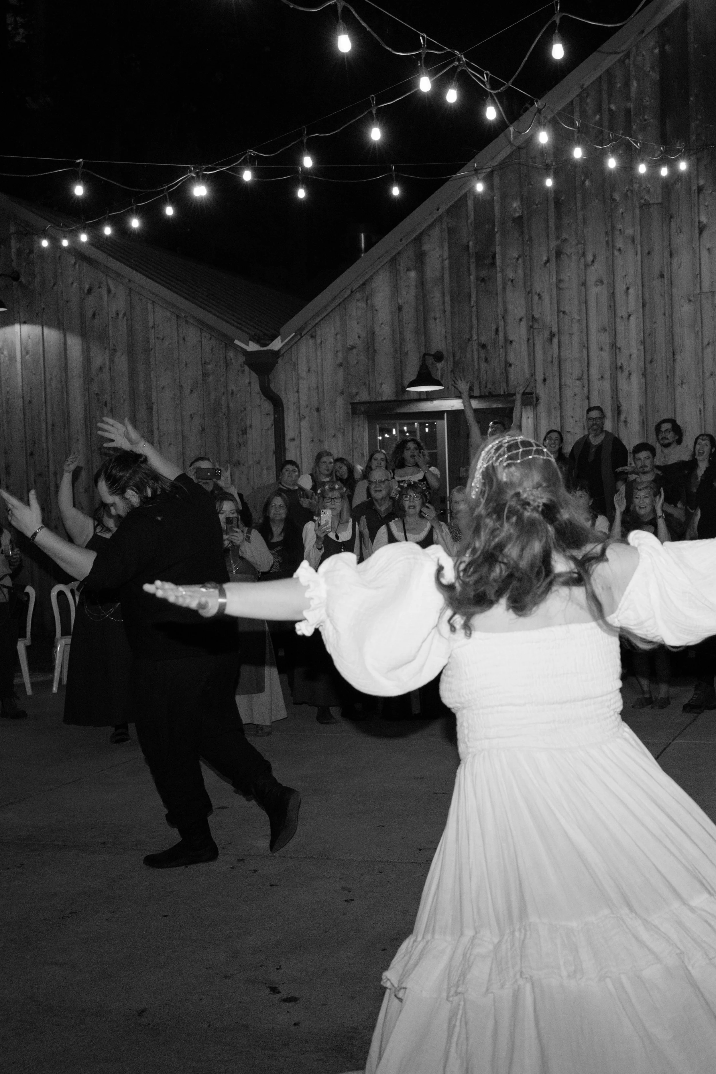dancing-31.jpg