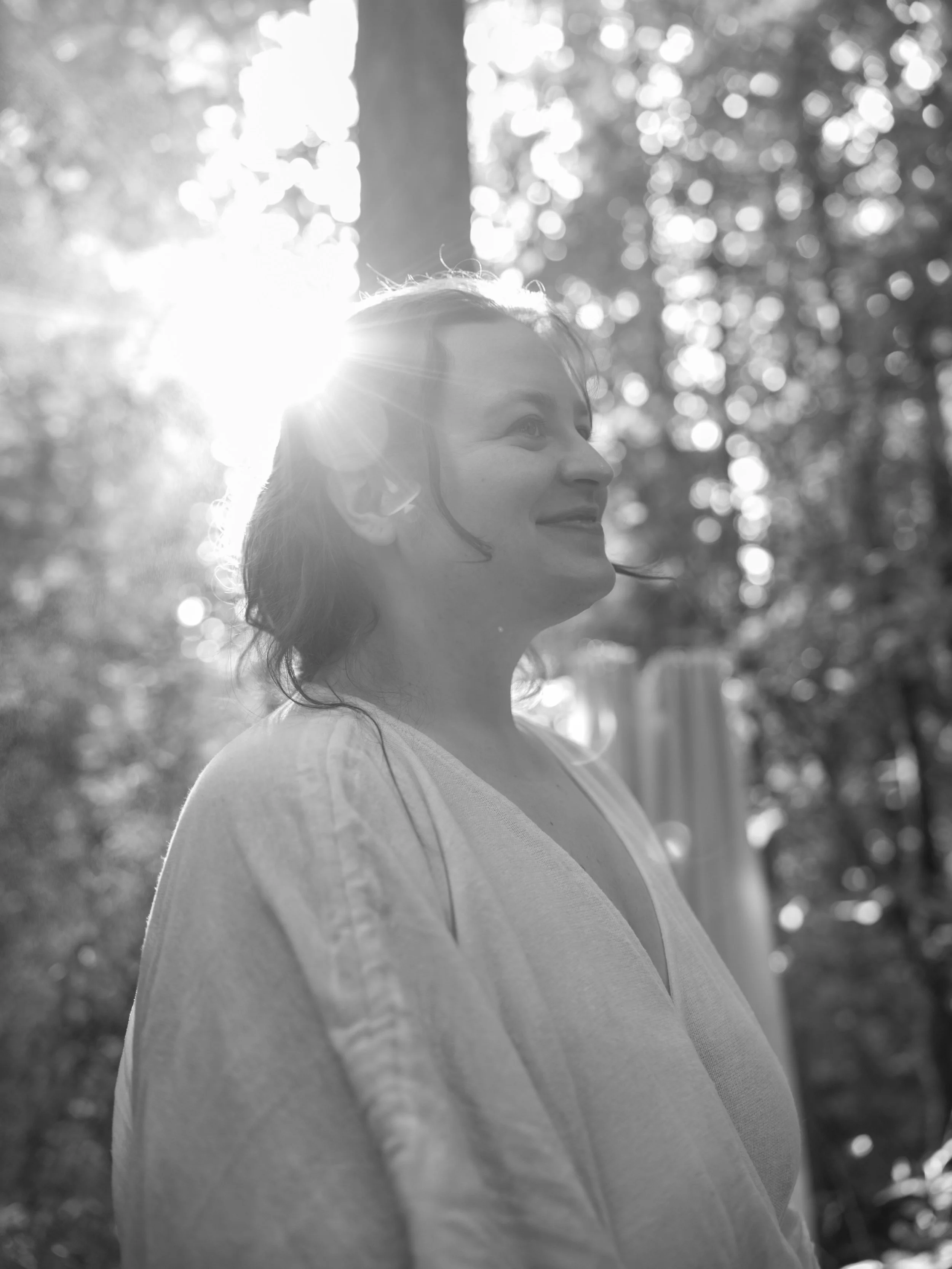 My gorgeous bride 🤍💍🫧

Working with you on your wedding day is what made me want to be a photographer to begin with, being there to witness and document such extraordinary love between generations, families and spouses it so special.  I am so hono