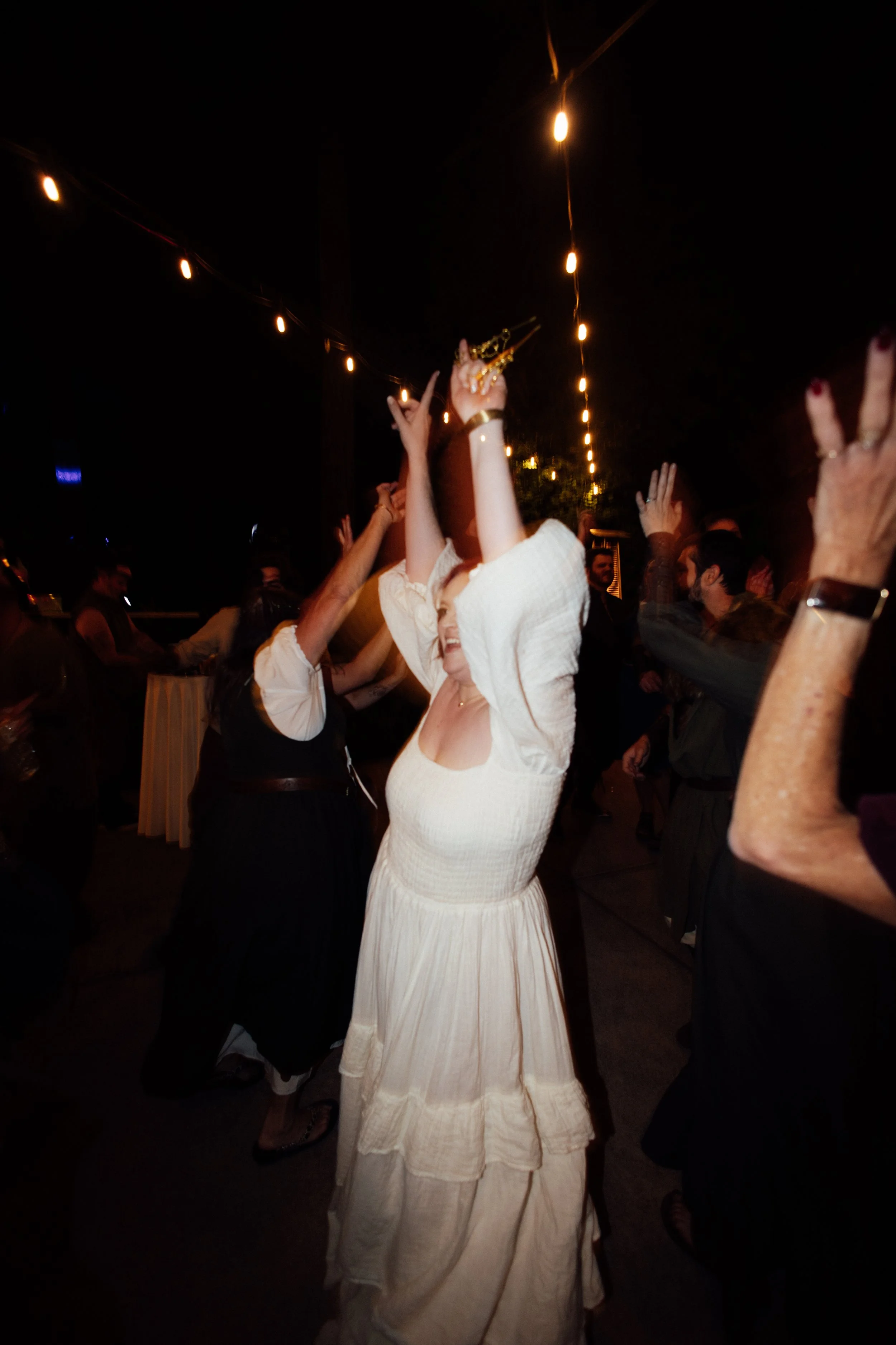dancing-124.jpg