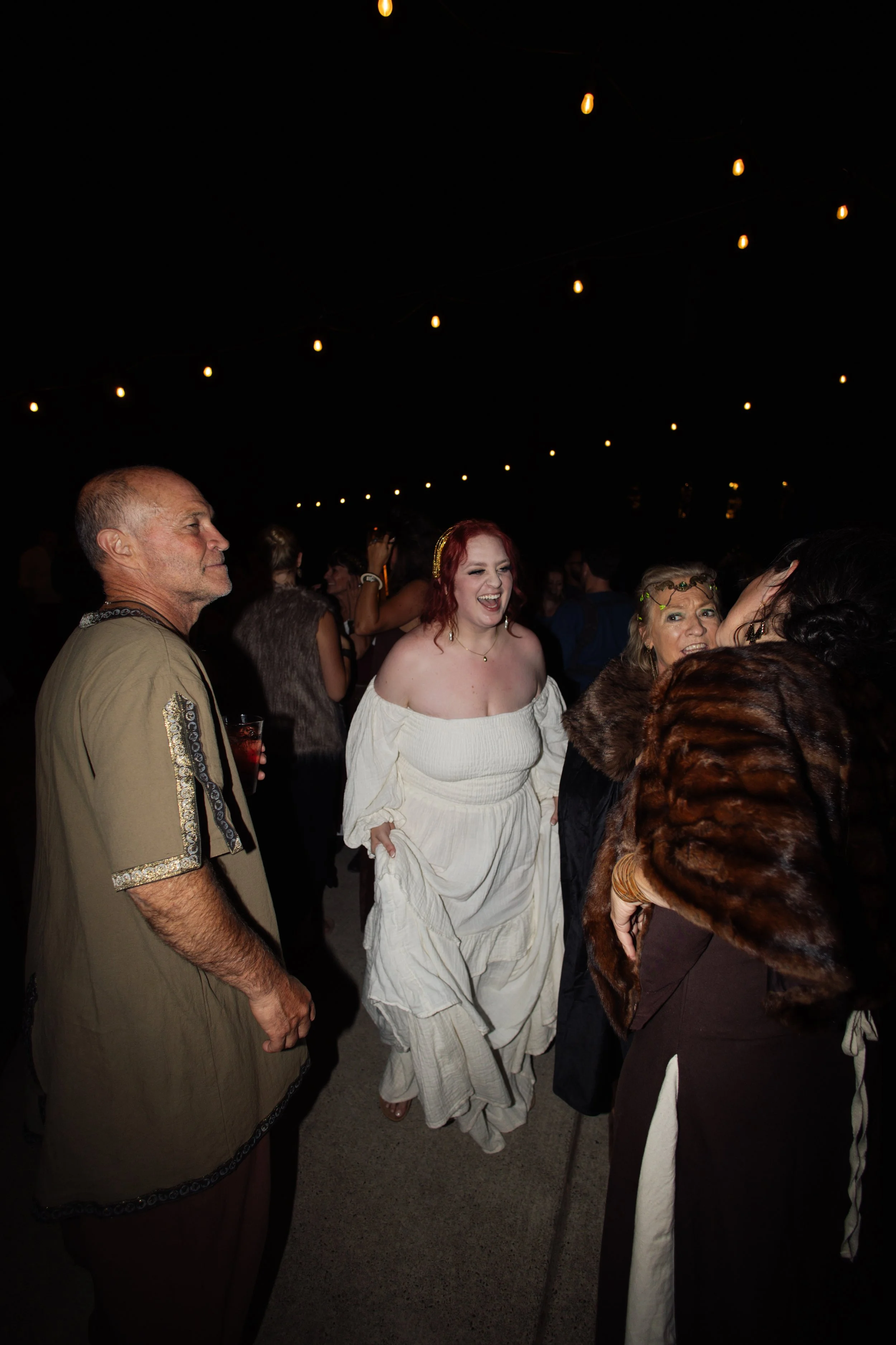 dancing-95.jpg