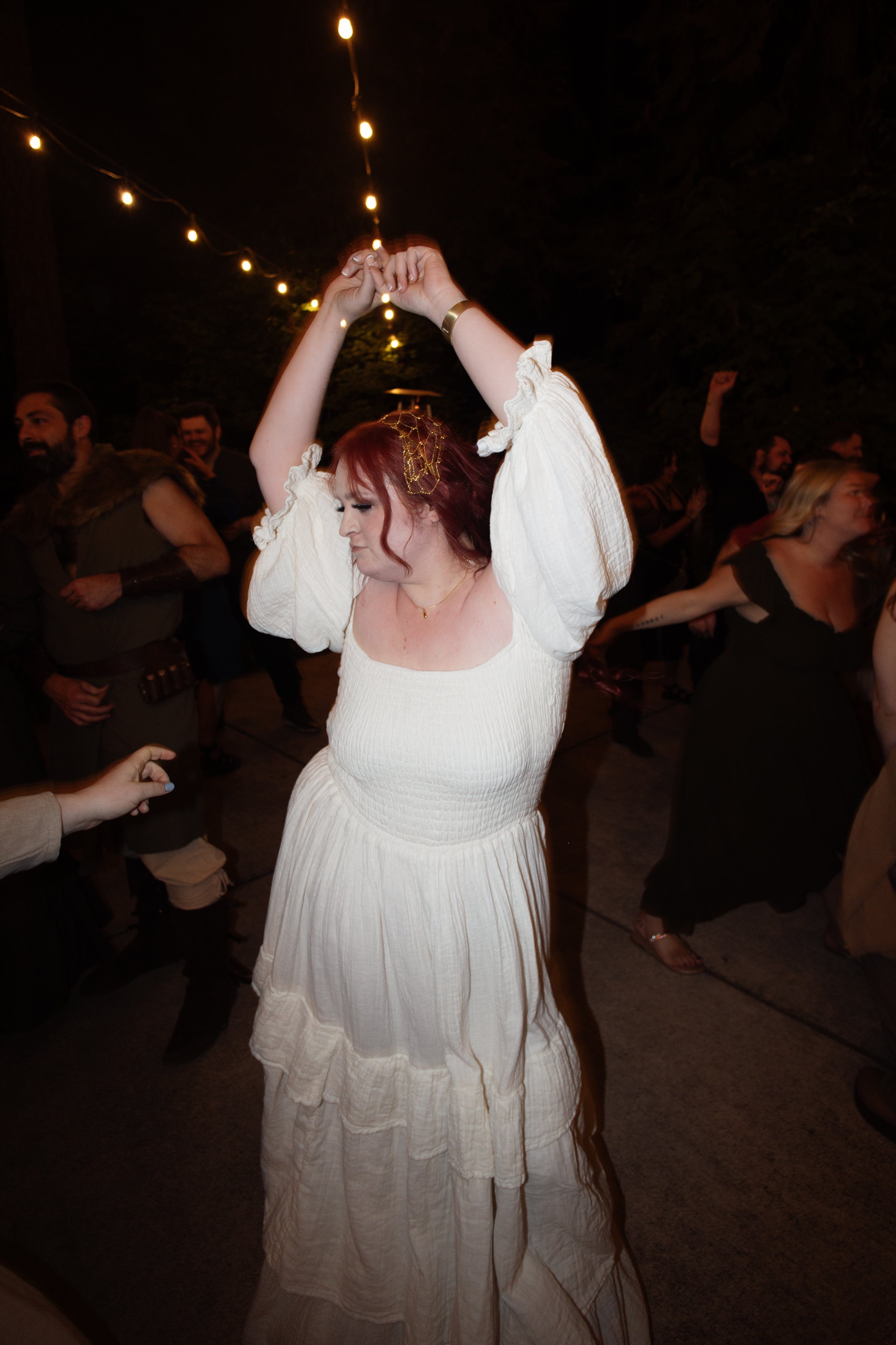dancing-135.jpg