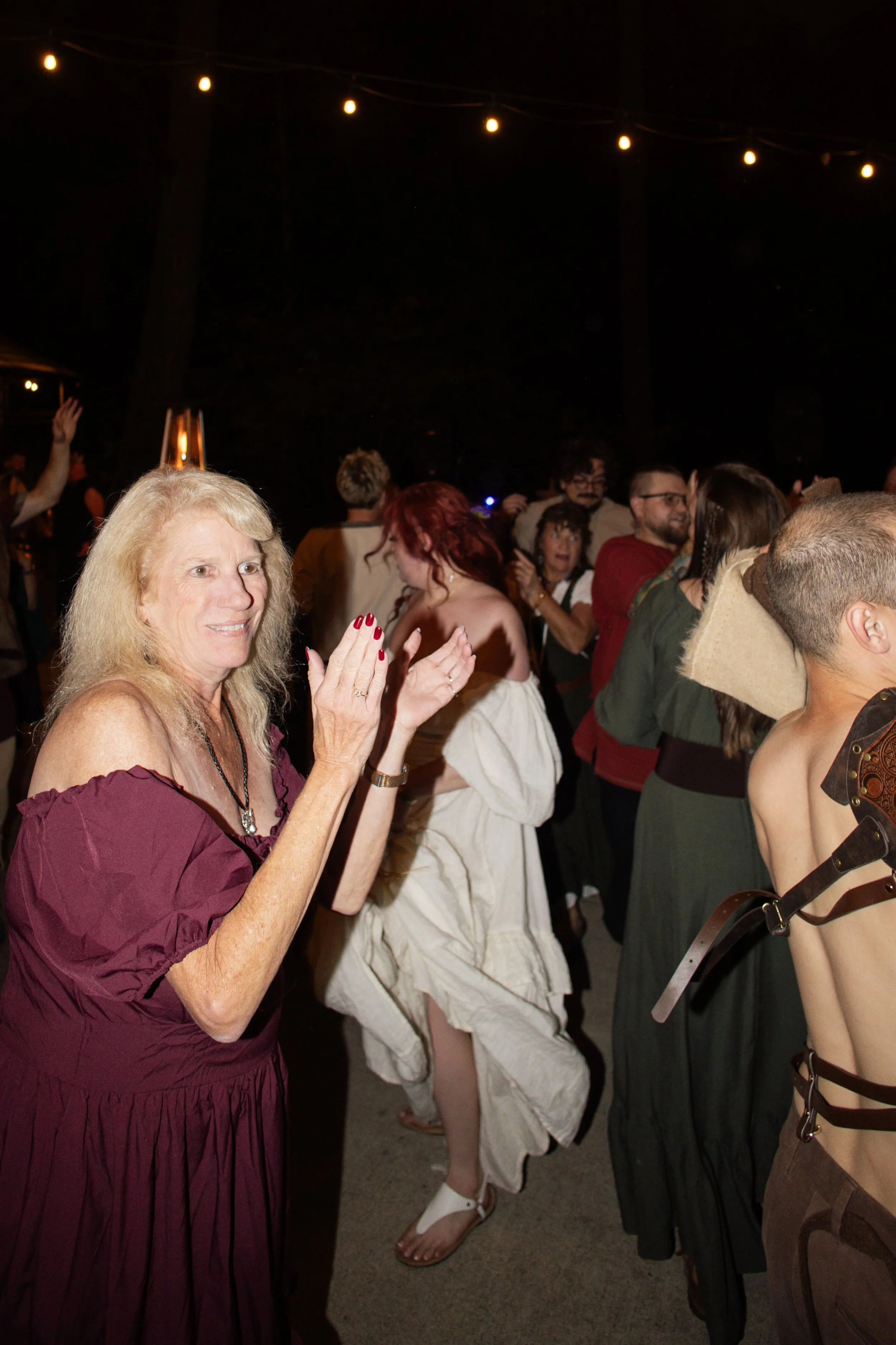 dancing-129.jpg