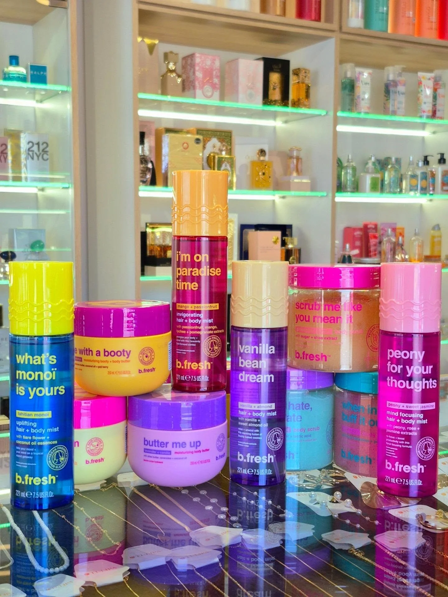 A b.fresh &eacute; a cara do ver&atilde;o, com suas fragr&acirc;ncias leves, refrescantes e sem contar nas embalagens super coloridas. A gente AMA trazer novidades de autocuidado pra c&aacute;!

Se voc&ecirc; precisa de uma hidrata&ccedil;&atilde;o p