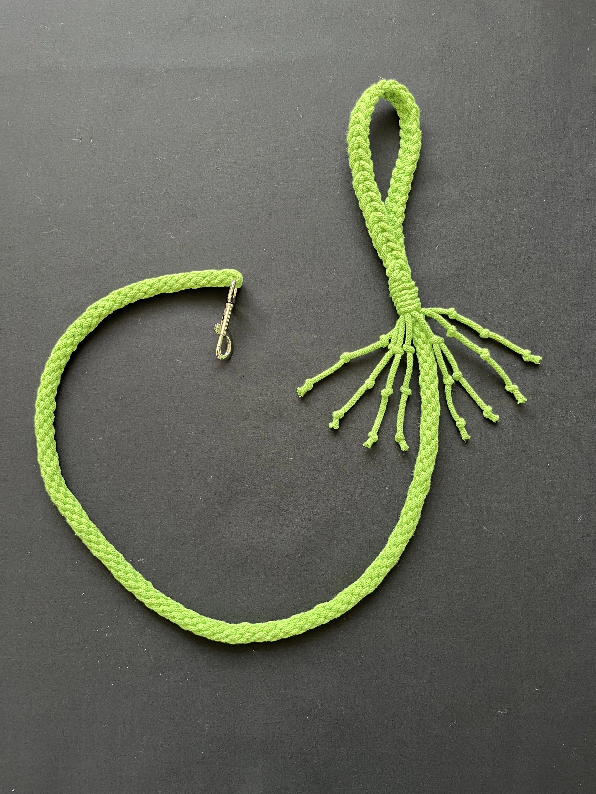 Single Colour Lead, Medium Weight