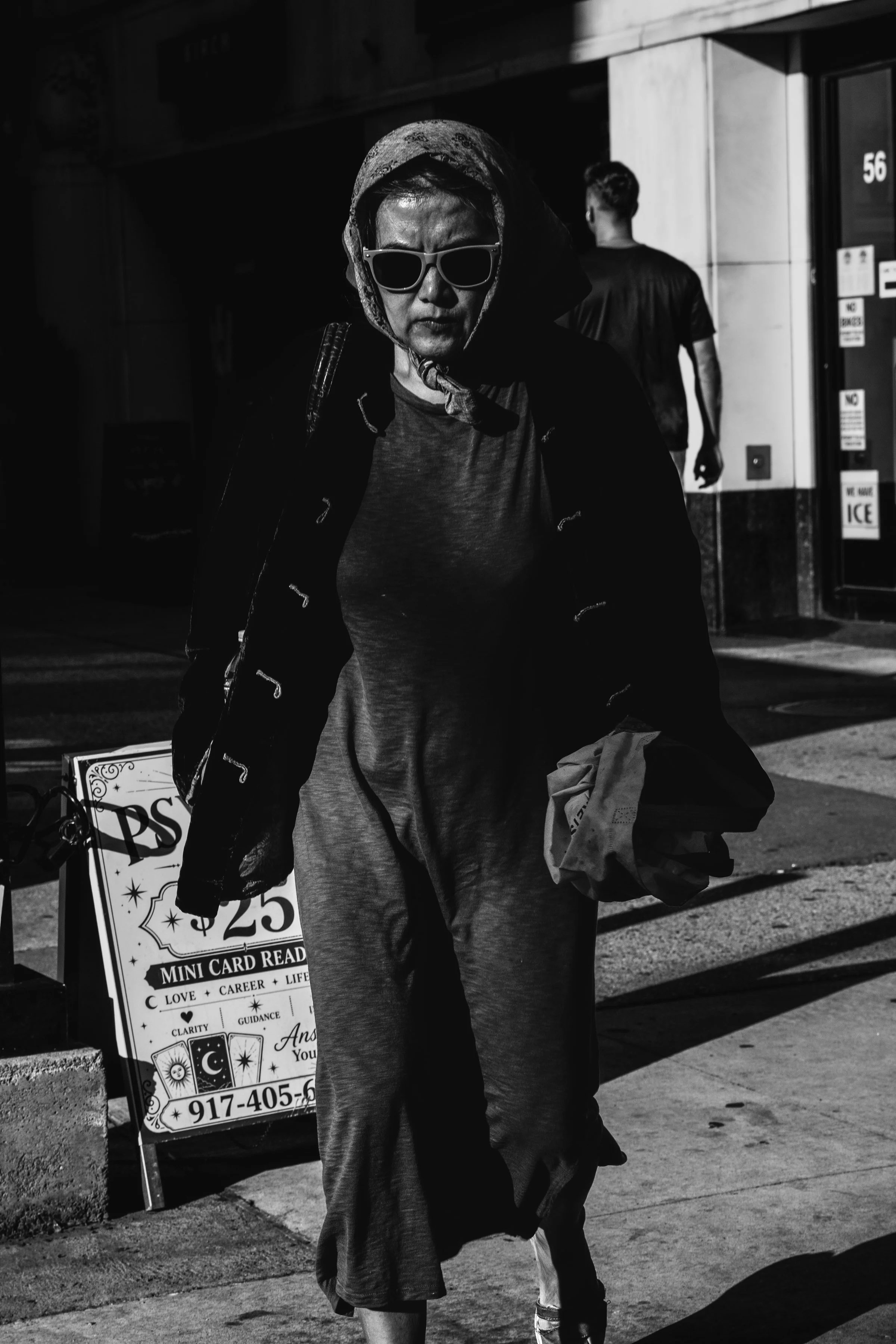 blue-glassesb+w.jpg