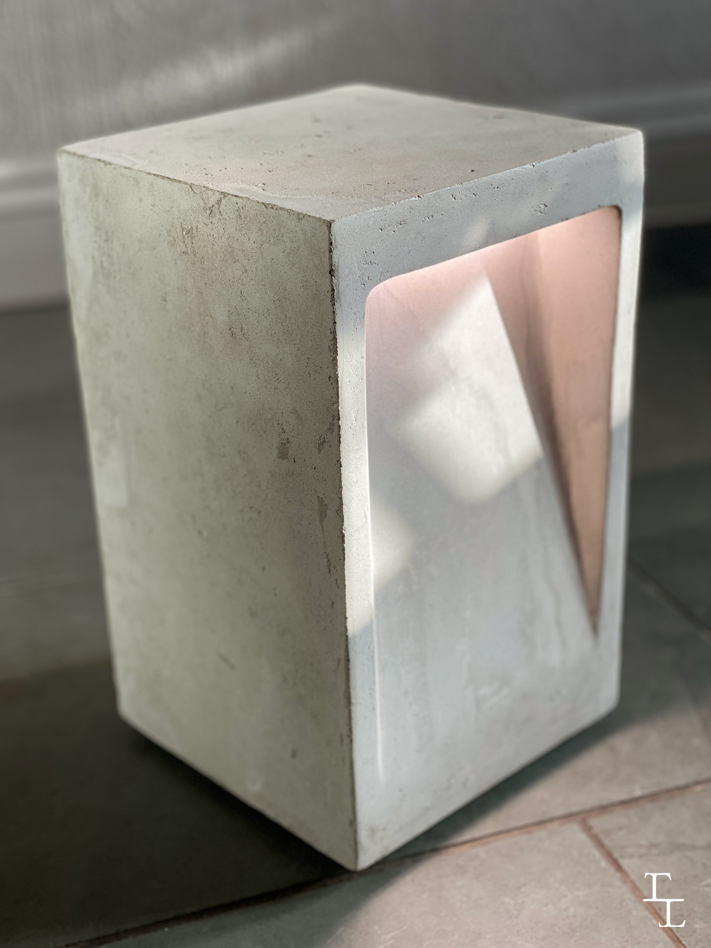 FRONT_01_LR.png