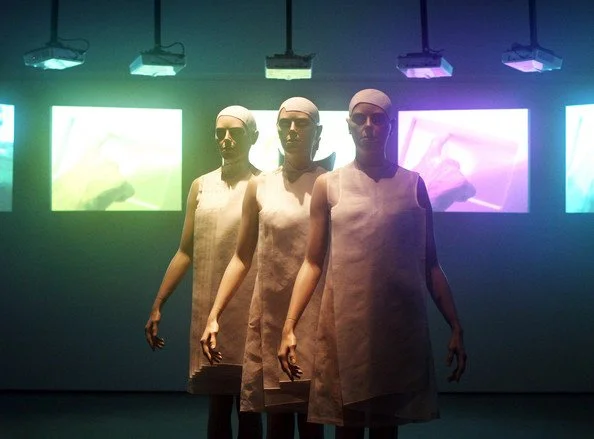 Hussein+Chalayan+Fashion+Back+Press+Conference+6K2Xe11yv2dl.jpg