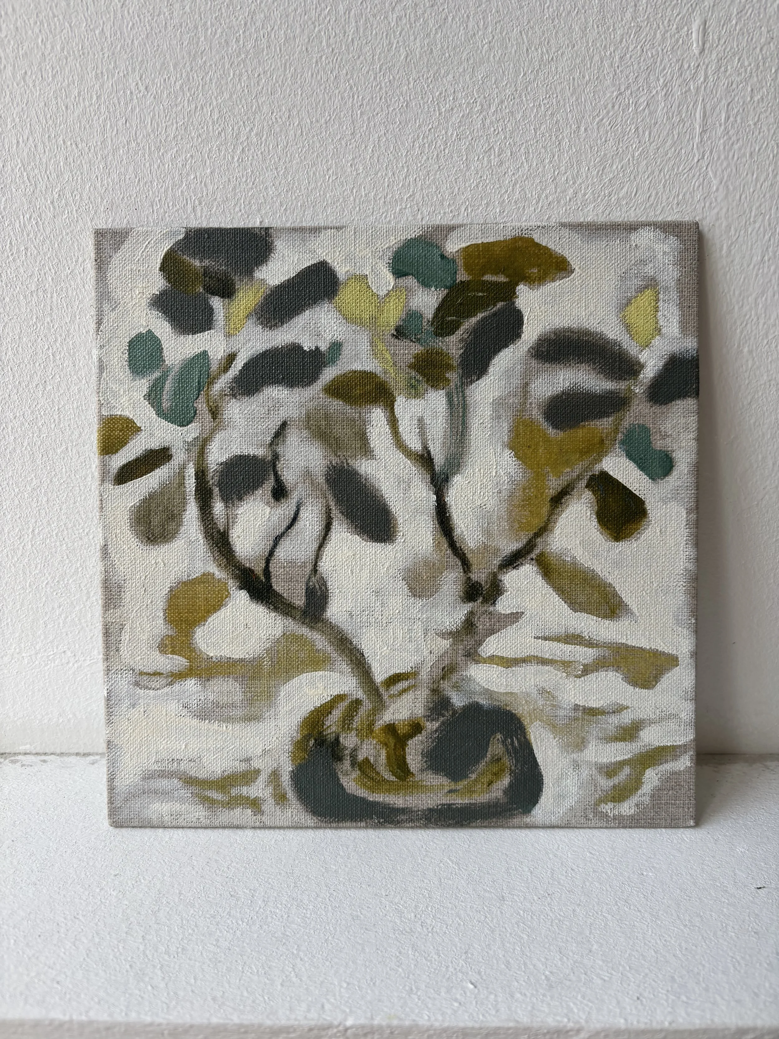 MP,
Oil on linen, 20 x 20 cm
2022