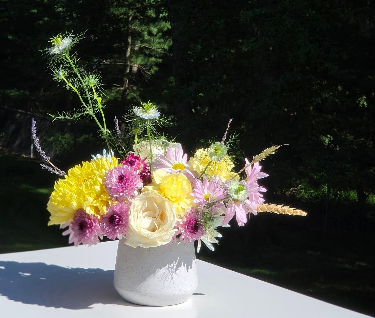 Is summer really over? 🫠 🔆 🌄
.
.
.
오늘 : today
.
.
.
#neul_today #florist #floraldesigner #floralarrangements #bergencountynj