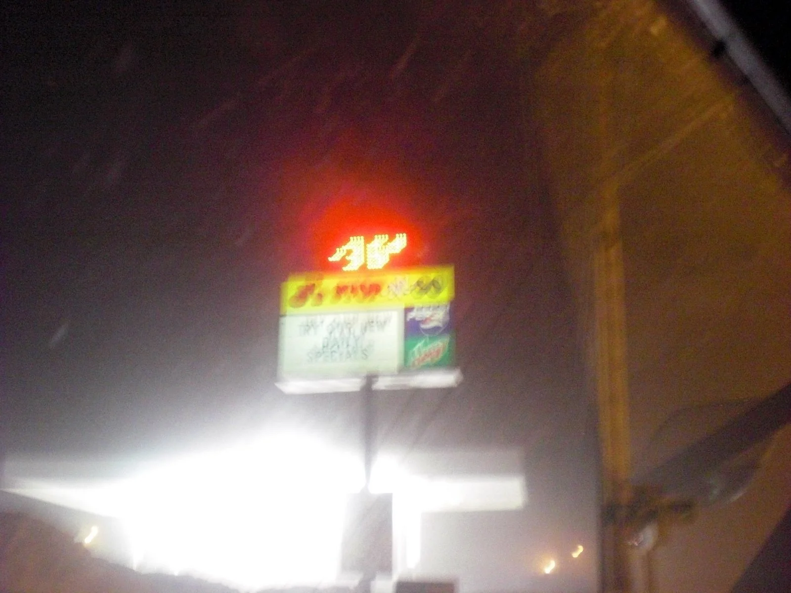 0cd71f22-4e46-44f1-b7a2-f800c2f3e471_rw_1920.jpg