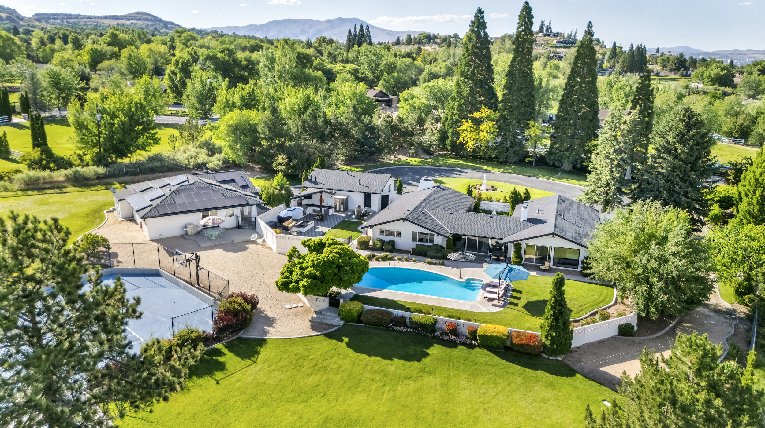 1850 View Crest Drive, Reno
