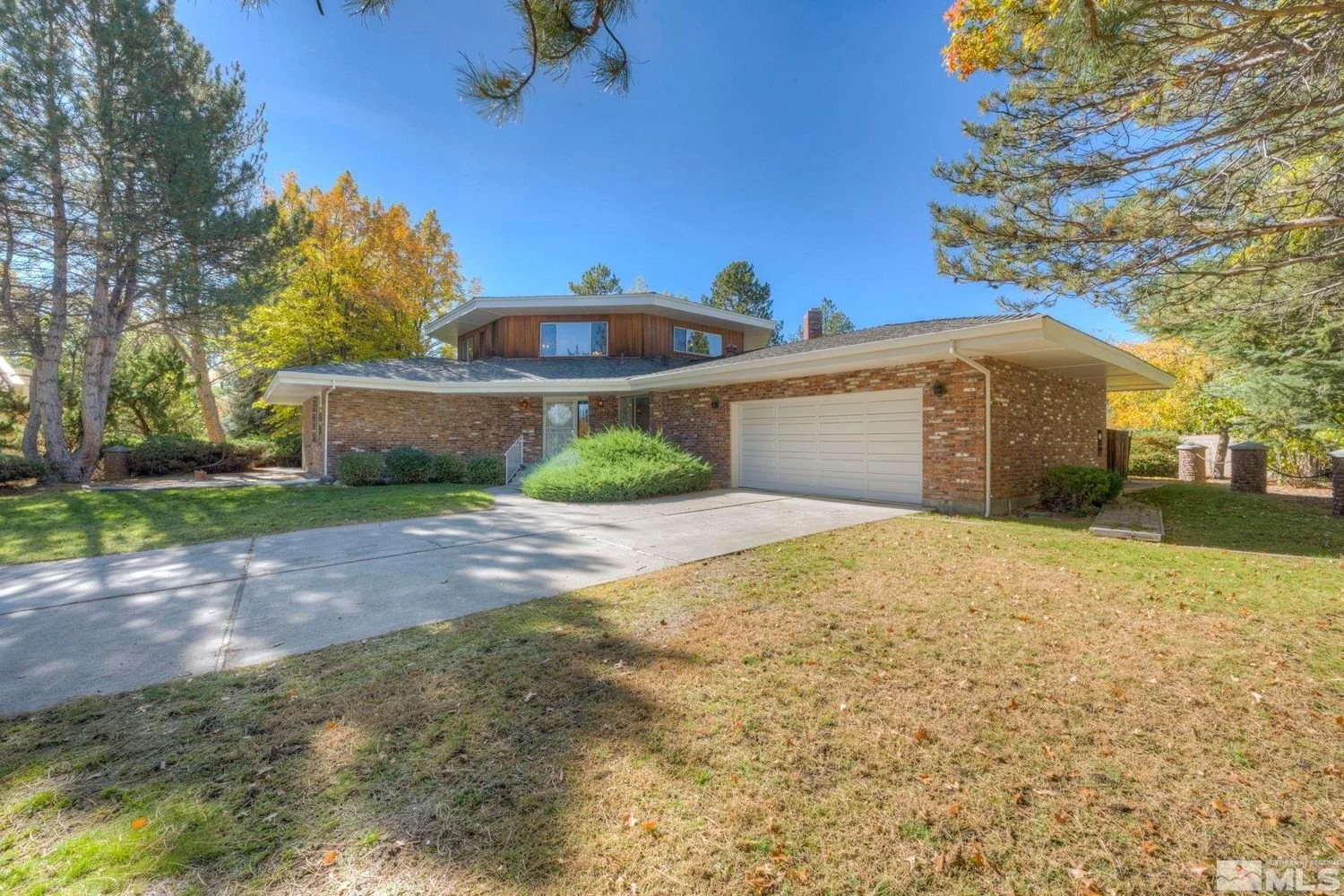 1490 Bermuda Circle