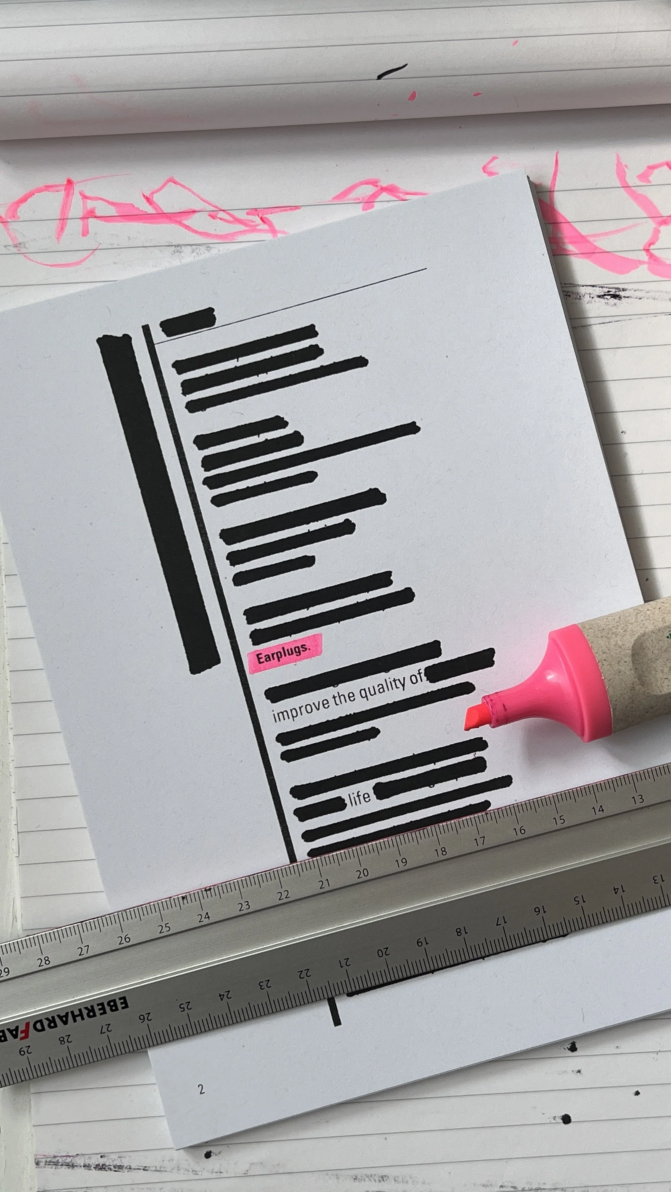2pcs_postcards_the_pink_highlight_-_earplugs_2.jpeg
