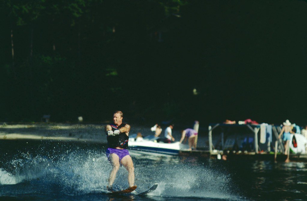 1992--692892--63_20853927848_l.jpg