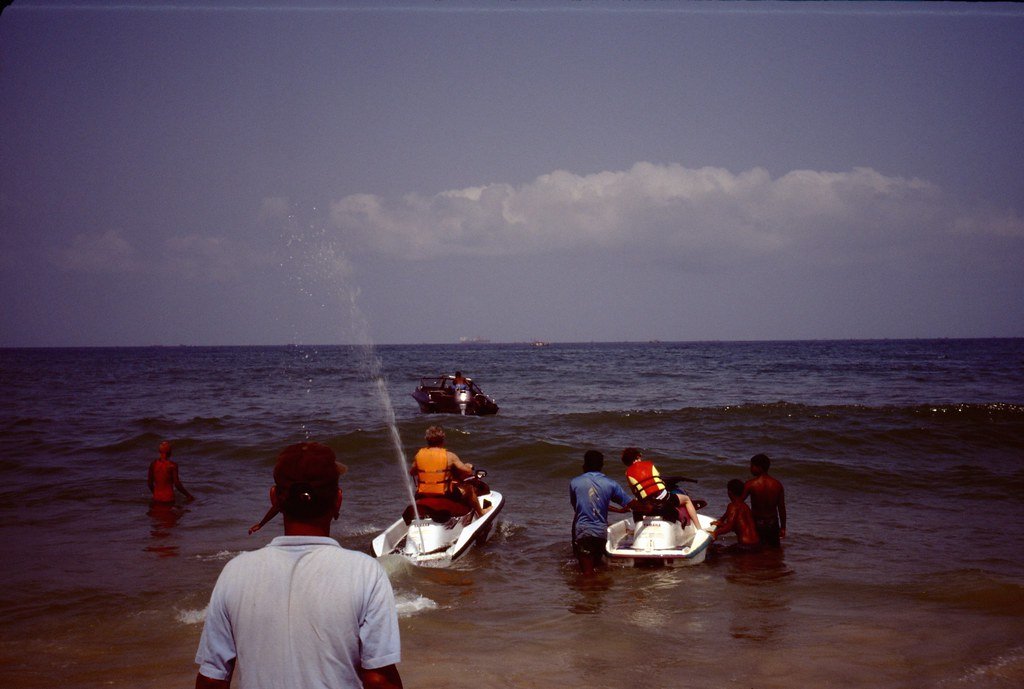 199945--110_21681576258_l.jpg