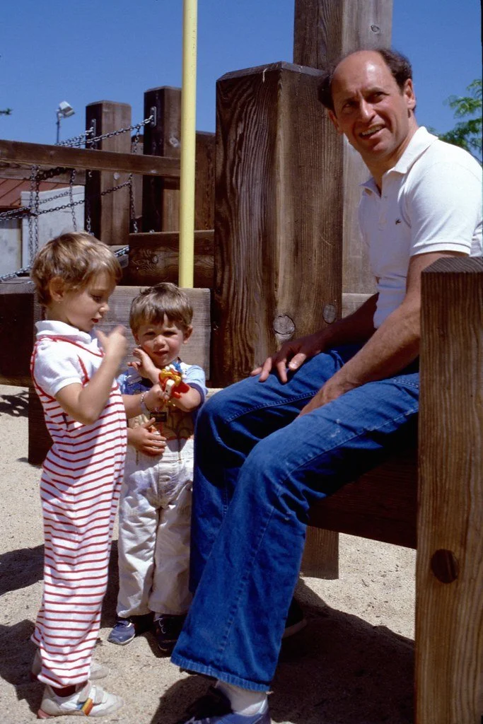1984--484684--38_20942886389_l.jpg