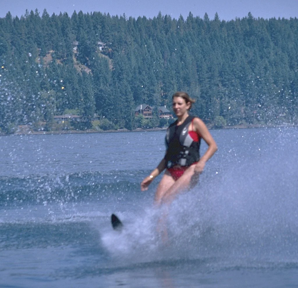 29_39352771781_l.jpg