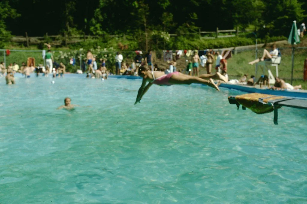 1987--587787---48_20841927459_l.jpg