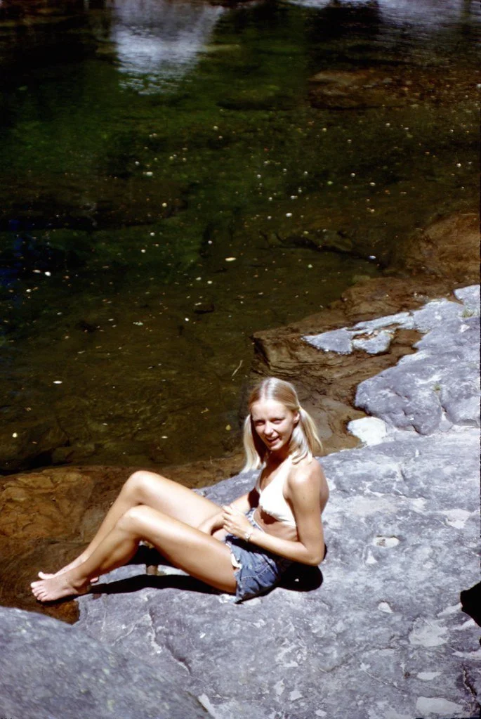 1974hc1-003_21283705428_l.jpg