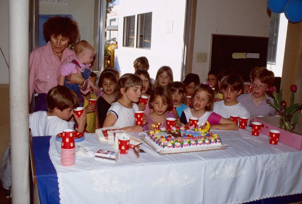 1988--288588--17_20842699620_l.jpg