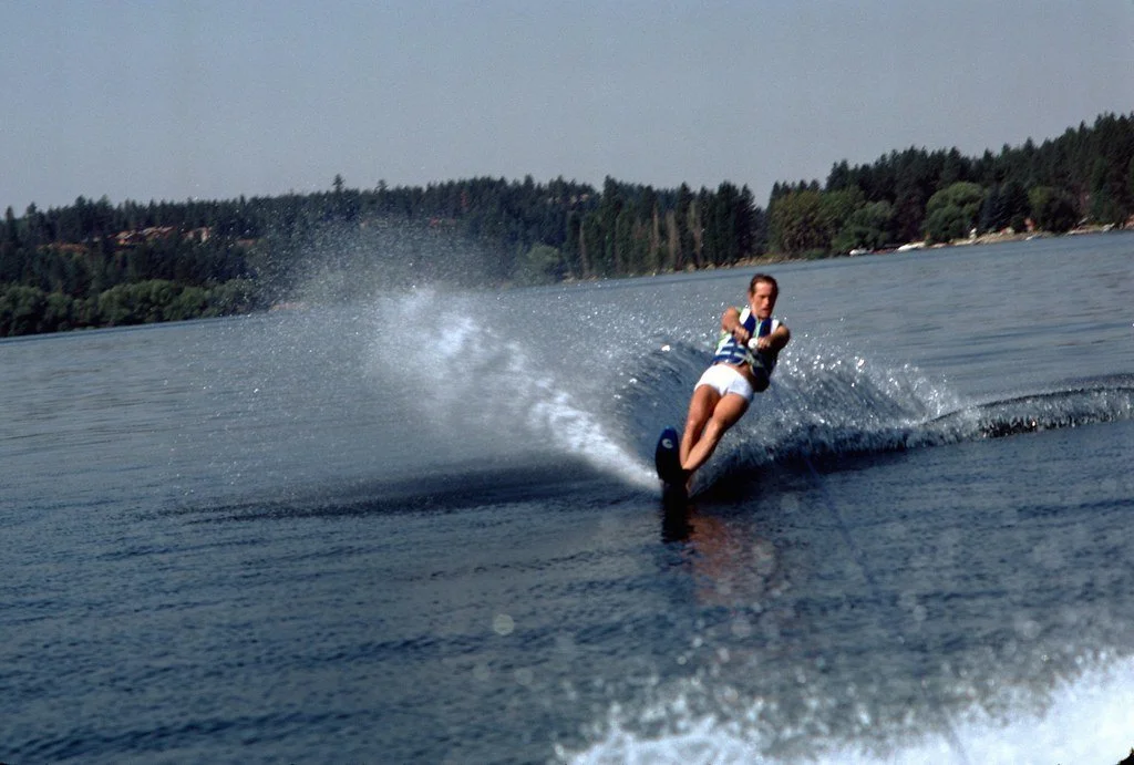 1981--881182--21_20858343148_l.jpg