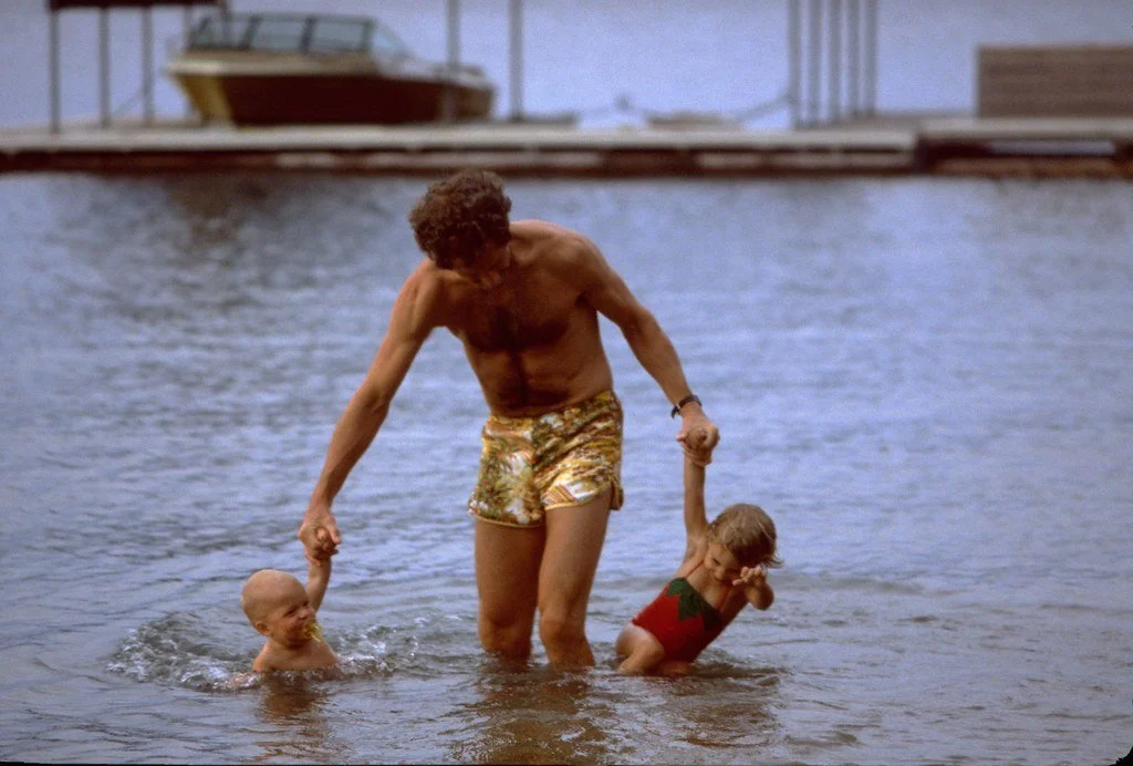 1982--682882--58_20858429129_l.jpg