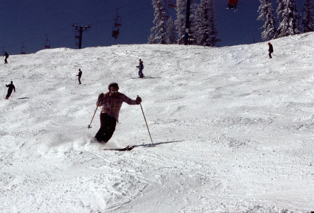 1975ski-027_21449551696_l.jpg
