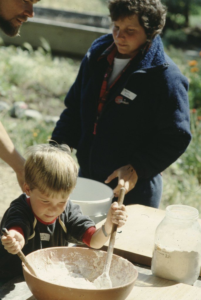 1987--587787---76_21002518556_l.jpg