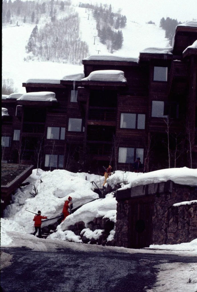 1975ski-006_21287933228_l.jpg
