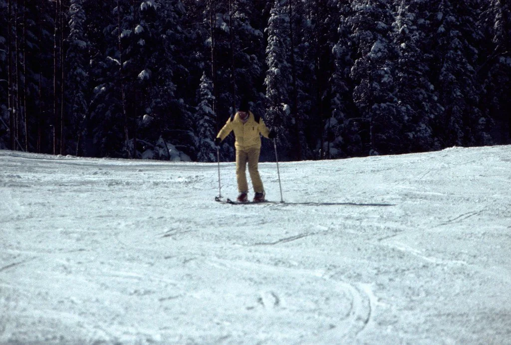 1975ski-018_21475766515_l.jpg