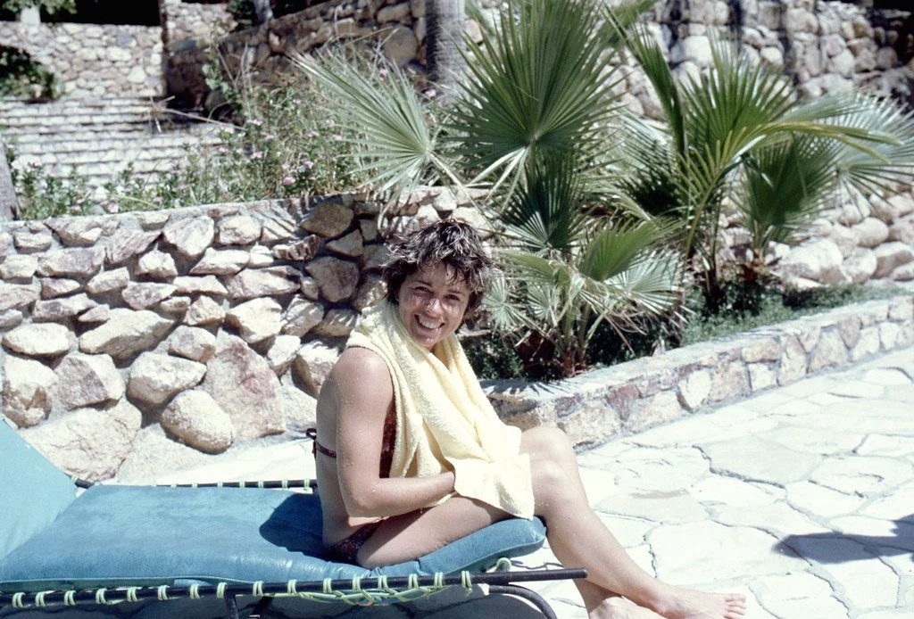 1975m-035_20853405614_l.jpg