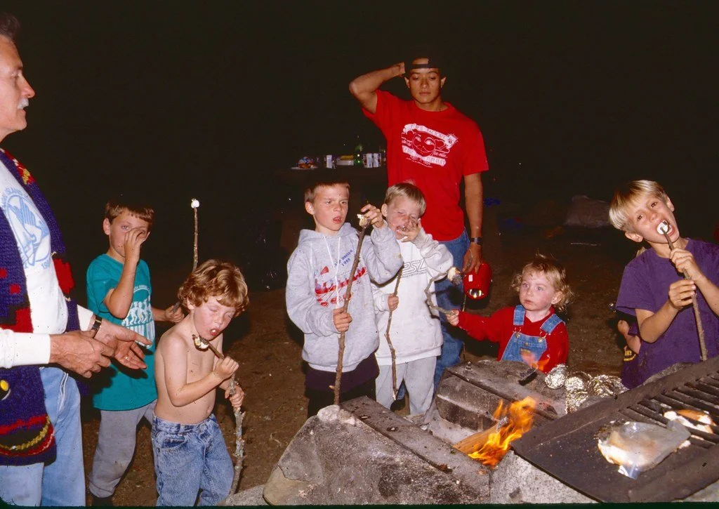 1988--1288389--86_21007523176_l.jpg