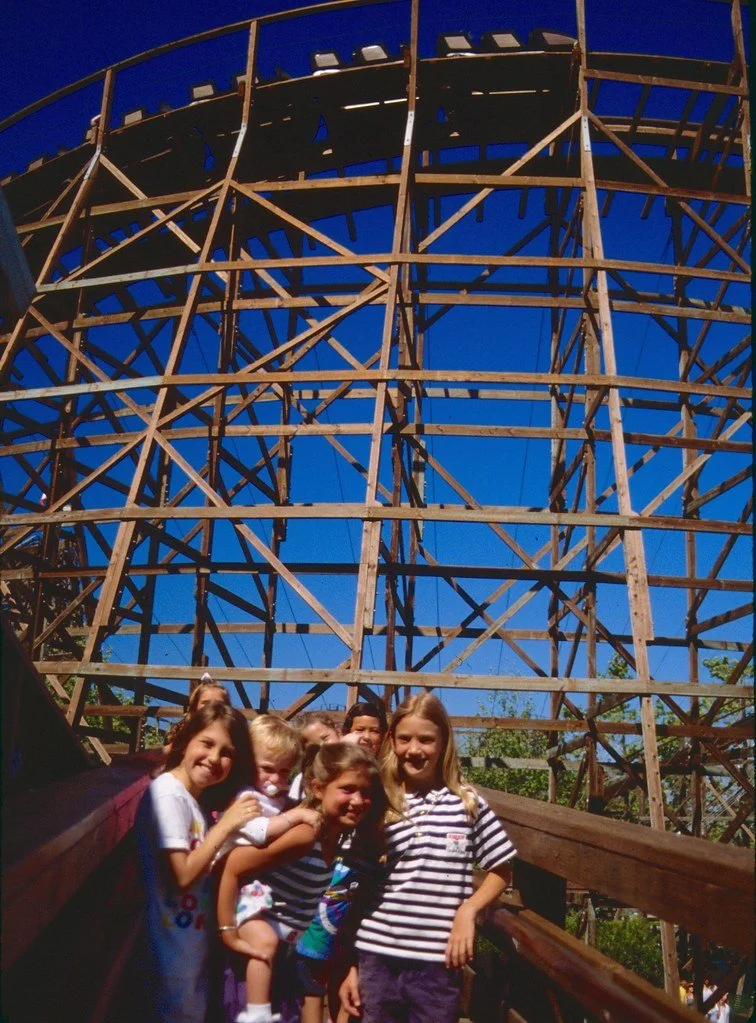 1989--389689--39_21024452282_l.jpg