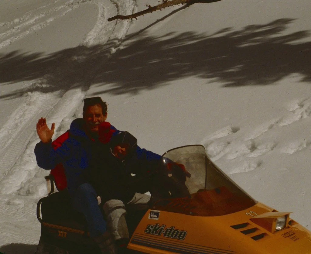 1988--1288389--113_20845906418_l.jpg