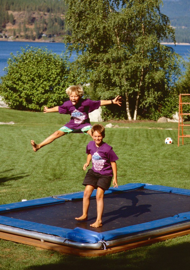 1988--588788---102_20843555468_l.jpg