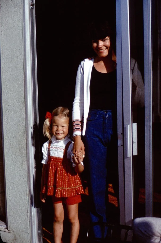 1975spring-024_21464368662_l.jpg
