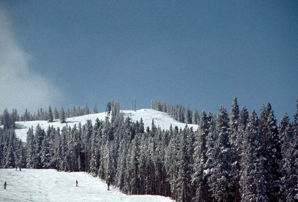 1975ski-023_21464763732_l.jpg
