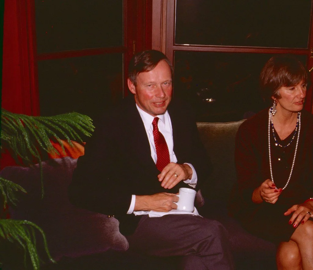 1988--1288389--13_20846840979_l.jpg