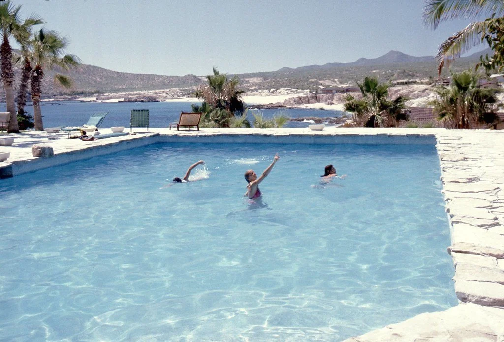 1975m-034_21484698931_l.jpg