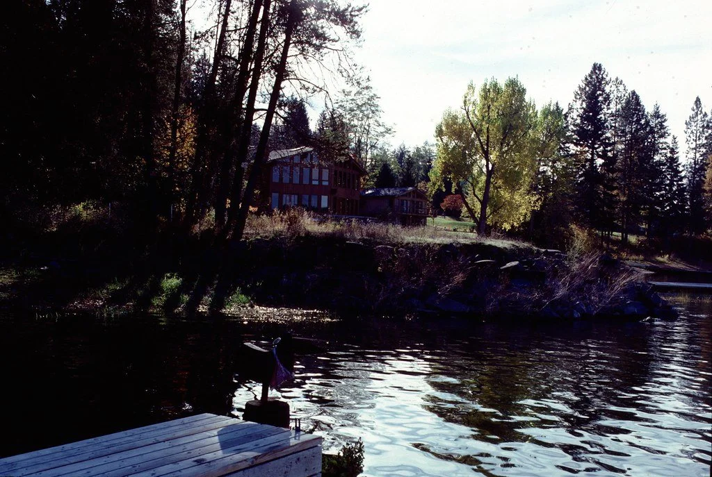1981--881182--62_21036347452_l.jpg